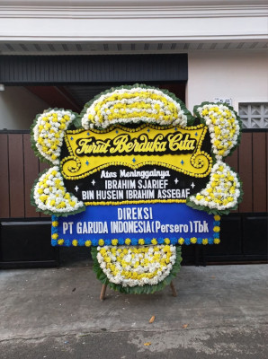 Papan Bunga Duka di Temoyong